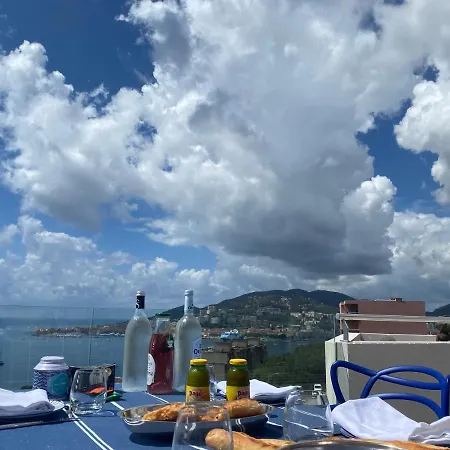 D'hôte Avec Belle Terrasse